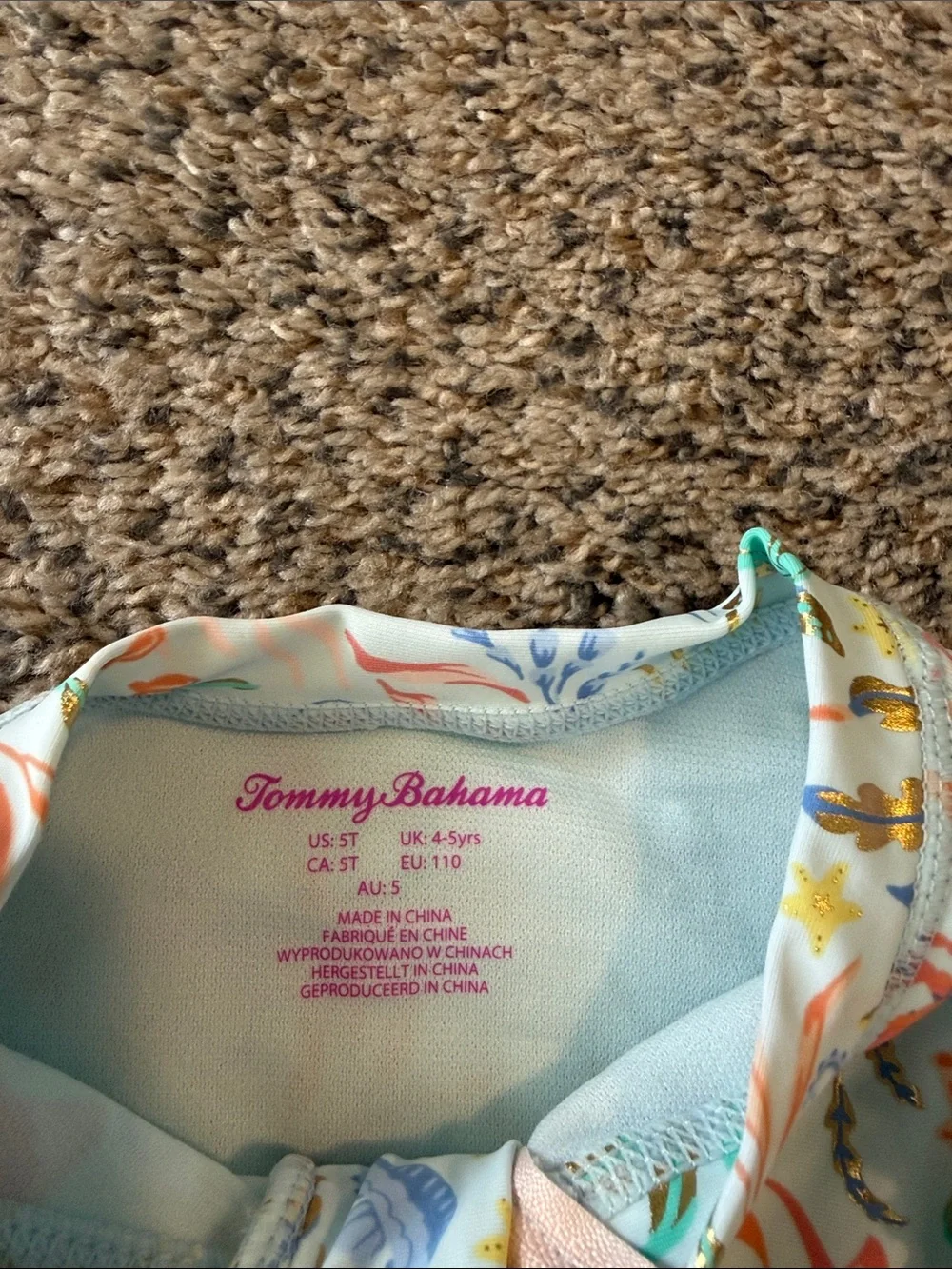 Tommy Bahama Toddler Girl Rashguard 2 Piece Swimsuit Set Sea Animals 5T NWT